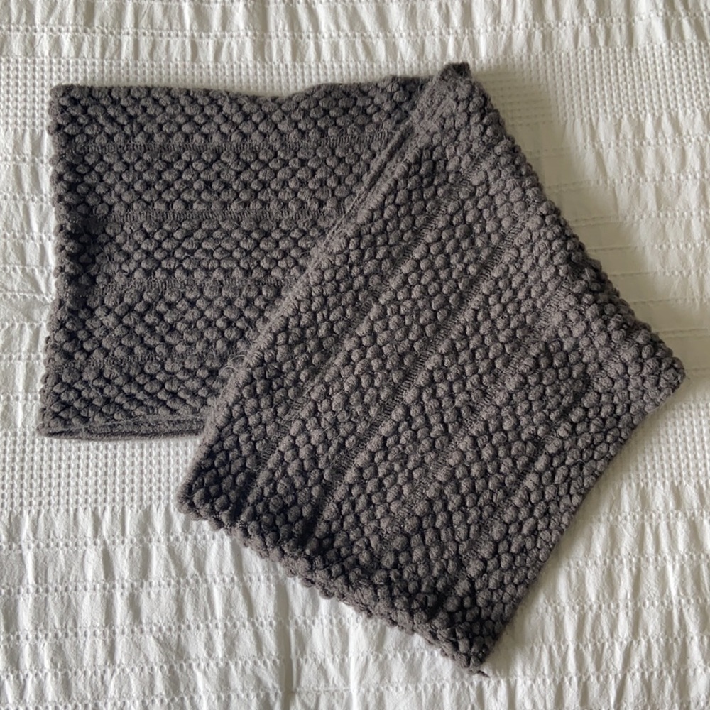Infinity scarf - Picture 3 of 3